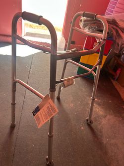 Walkin chair 30