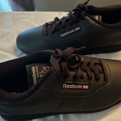 REEBOK BLACK TENNIS SHOES ~ NEW & PERFECT Women’s 11