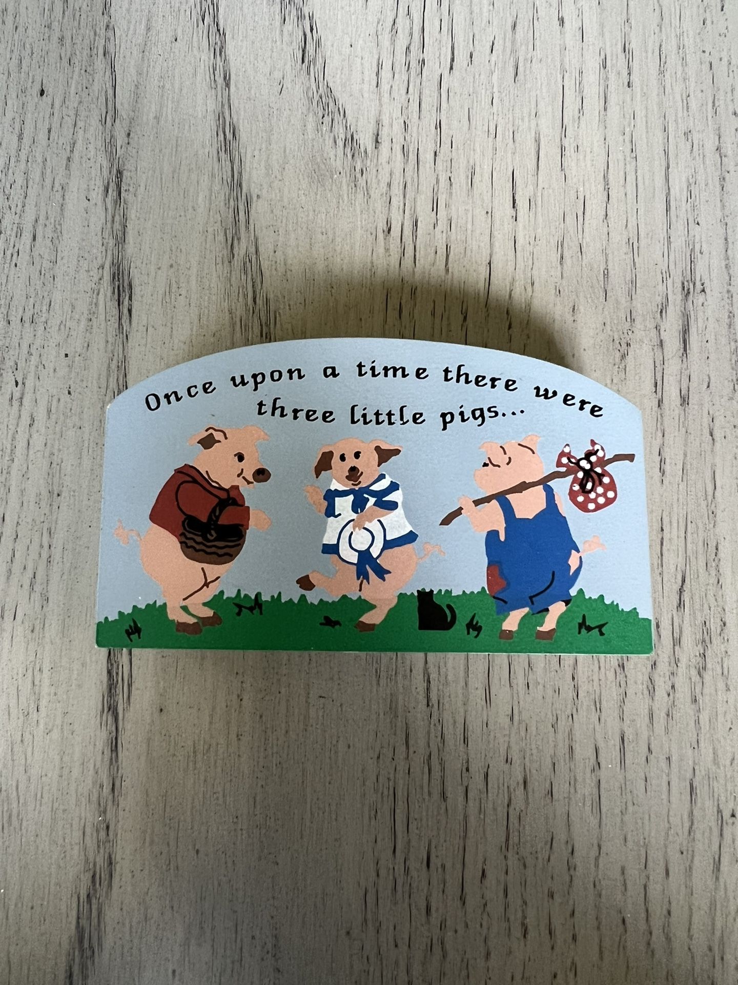 Cat's Meow Village Once upon a time there were three little pigs... #3974