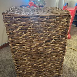 Clothes Basket 