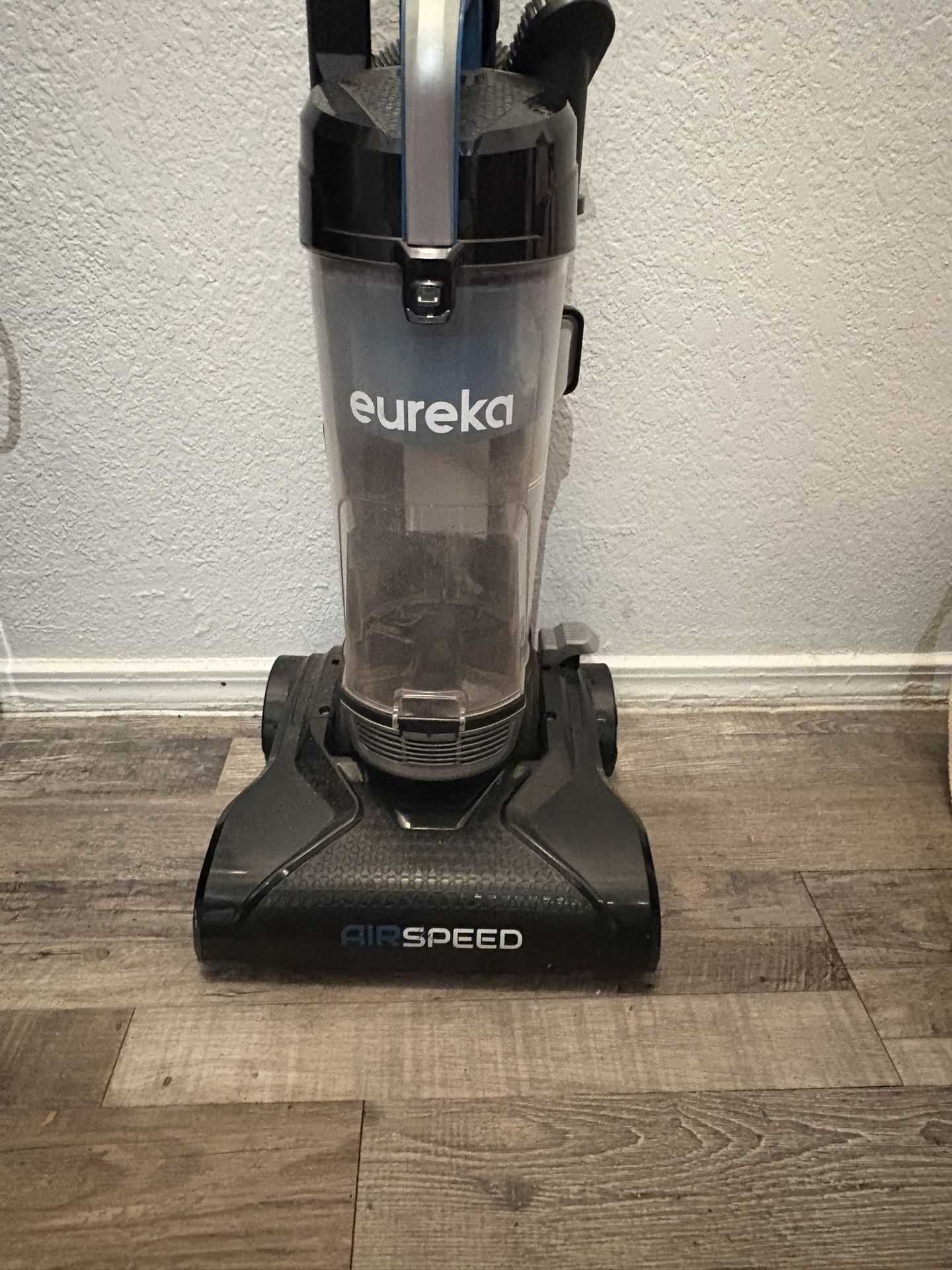 Eureka Air Speed Vacuum
