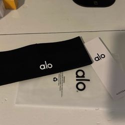 Alo headband