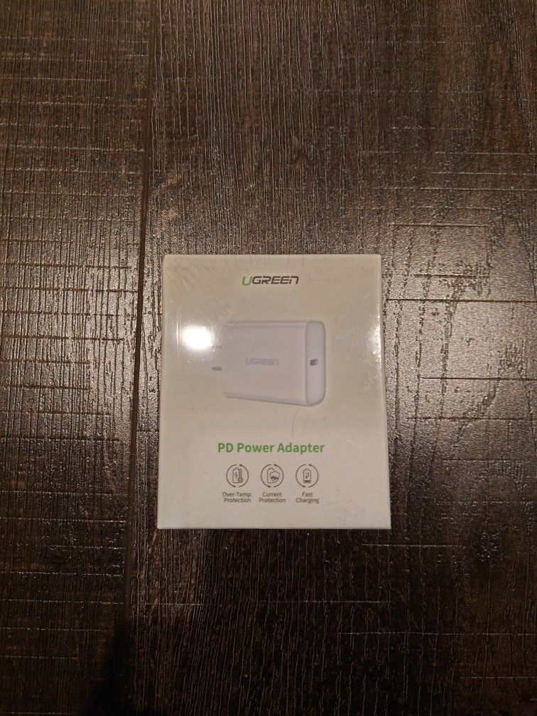 UGREEN 18W USB C PD Fast Charger