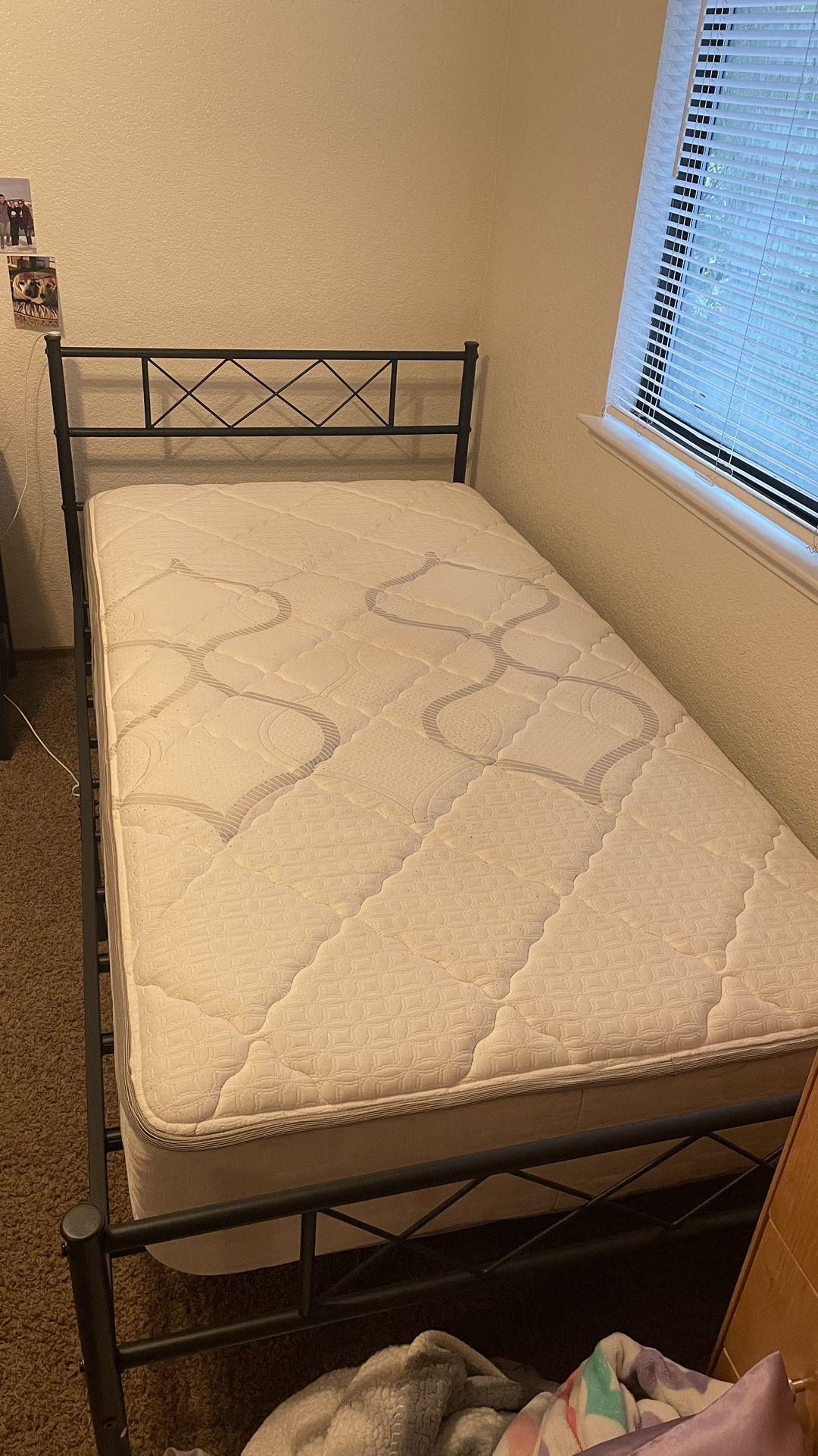 must go! metal bed frame + mattress