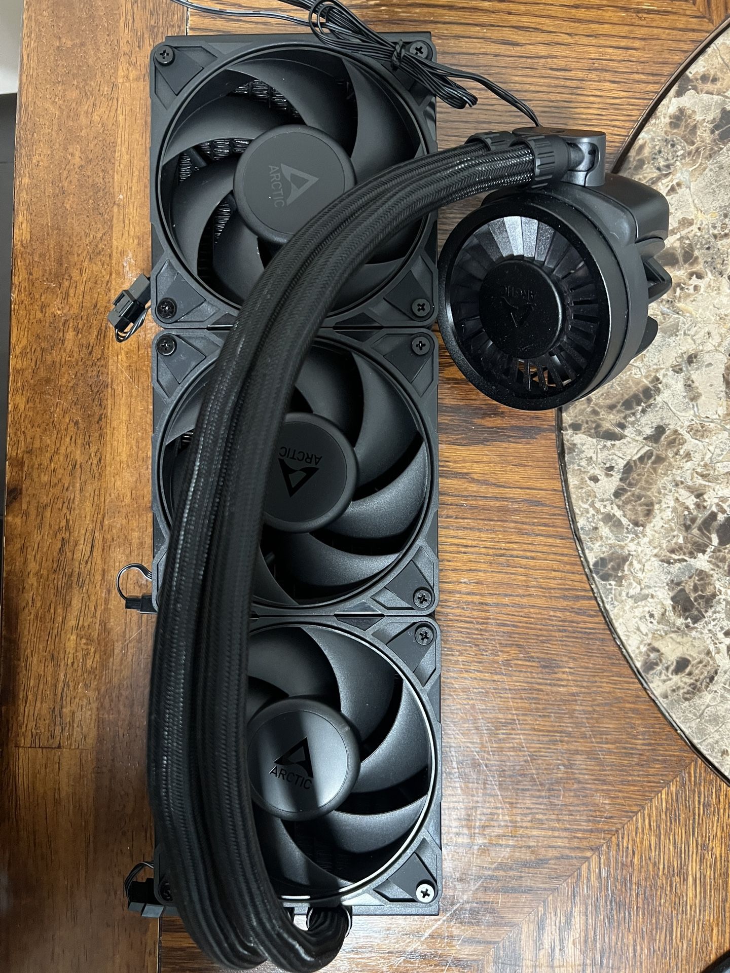 Arctic Liquid Freezer III Pro 360