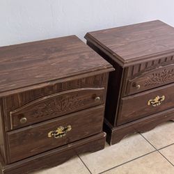 Two Sturdy Nightstands – Perfect for Kids’ Rooms or a Fun Paint Project