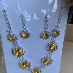 Necklace and Earrings Set