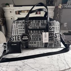 Steve Madden Baramina Black & Grey Logo Weekender Duffel Bag Matching Coin Purse