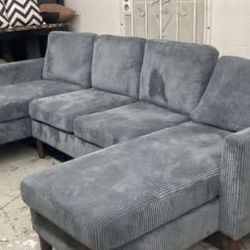 New 100x58 Sectional Couch / Free Delivery 