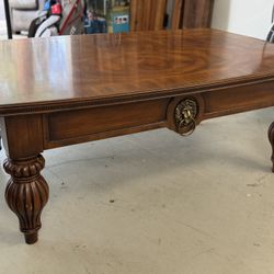 Drexel Heritage Coffee Table 58x38 X22