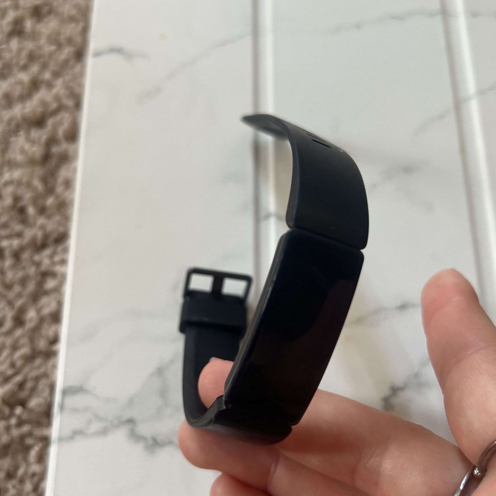 Fitbit (no charger)