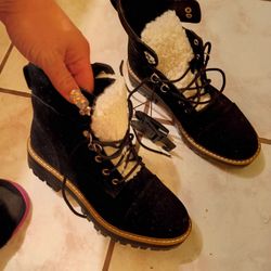 Time and Tru Sherpa Lined Lace Up Hiking Work Ankle Boots Black Womens US Shoe