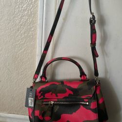 Guess Purse Crossover Pink Camouflage 
