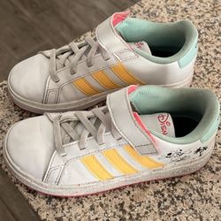 Little Girl Shoes Size 12 1/2