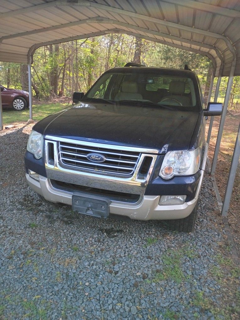 2006 Ford Explorer