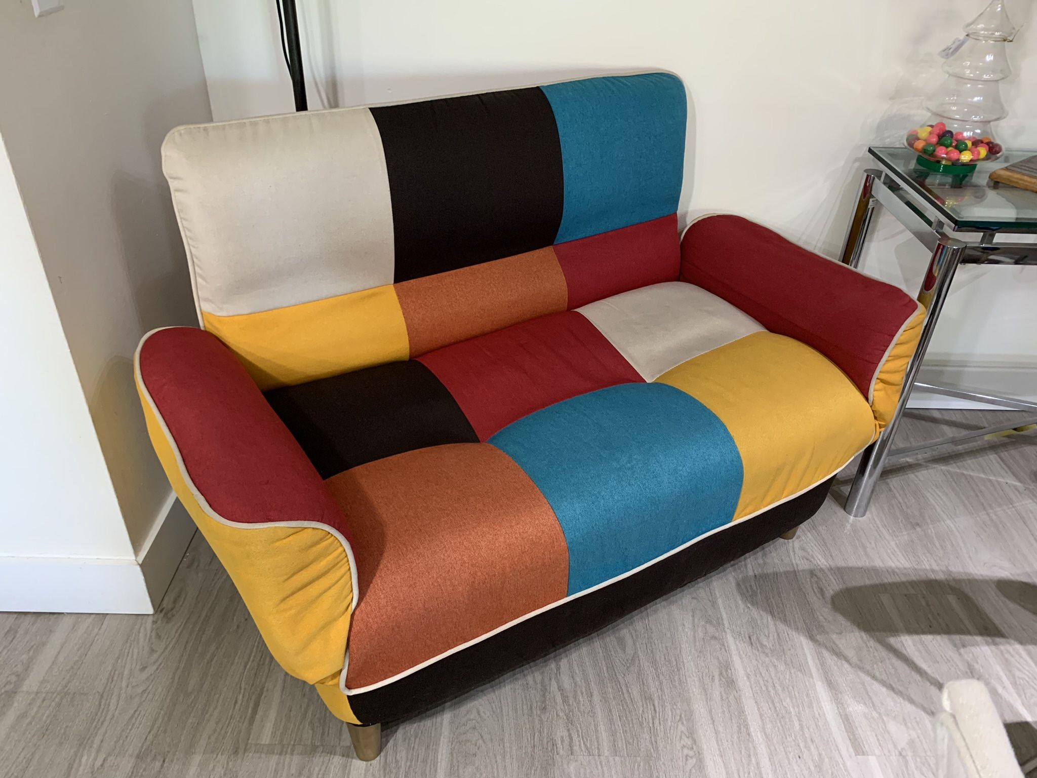 Small Colorful Coach Matching Set 2