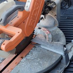Ridgid Miter Saw 150$