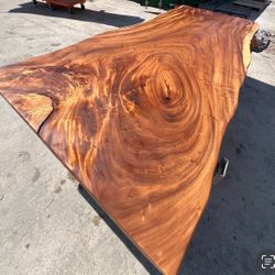 Beautiful Grain Live Edge Slabs 
