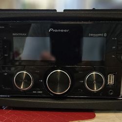 MHV-S622BS  BLUETOOTH DOUBLE DIN CAR STEREO 