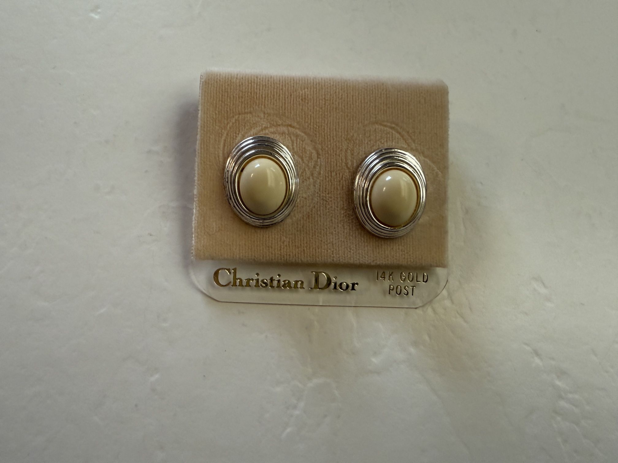 NEW Christian Dior stud earrings