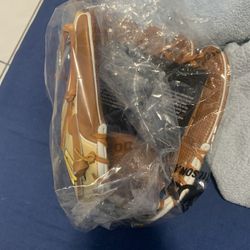 a2000 infield baseball glove