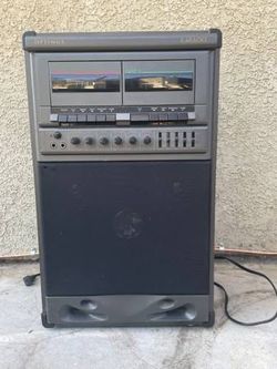 Optimus No. 32-1161 Black Dual Cassette Vintage Karaoke Speaker Machine Brand:Optimus In good condition Great Working Dimensions: