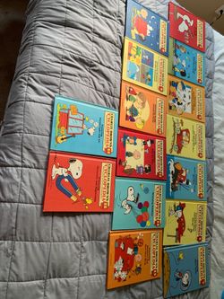 💰 BEST OFFER WILL BE ACCEPTED IMPECCABLE CONDITION FULL 1981 CHARLIE BROWN CYCLOPEDIA FULL SET 1-15
