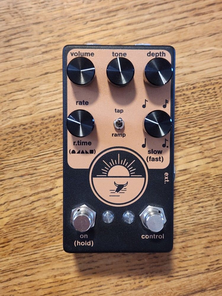 Nativeaudio Tremolo Guitar Pedal