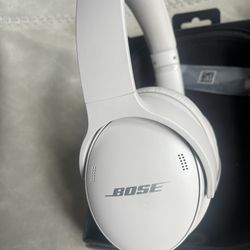 Bose QC45 White Smoke 