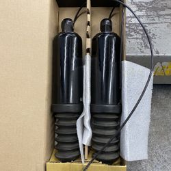 Harley Davidson FLTHCUI rear Showa Shocks