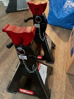 Jack stands