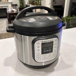 Instant pot for making food