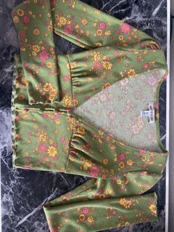 Green Urban Outfitters Long Sleeve Size XS