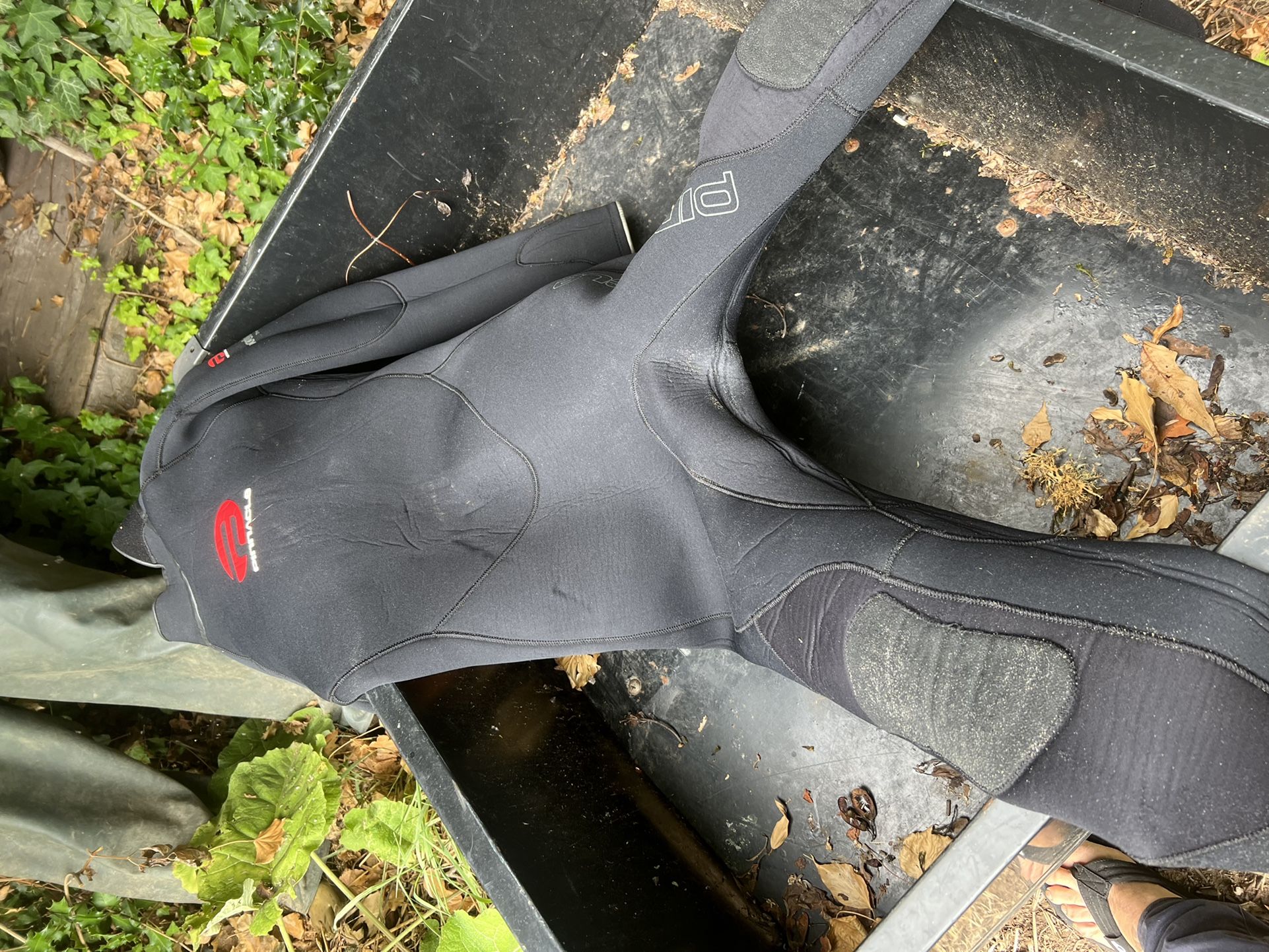 Pinnacle 7mm Dive Suit