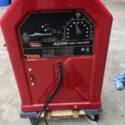 Lincoln AC/DC Stick Welder