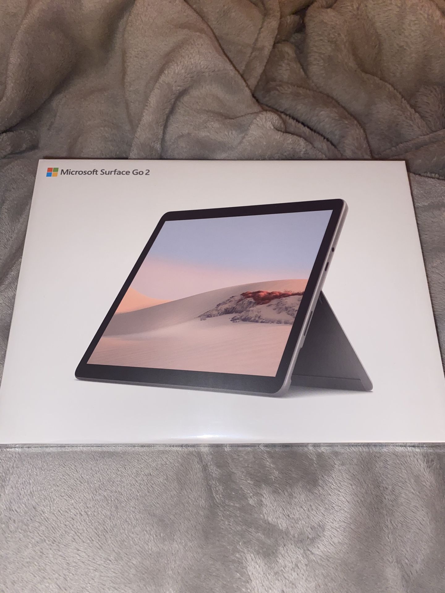 Samsung tablet surface go 2 never used