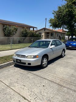 1999 Nissan Altima