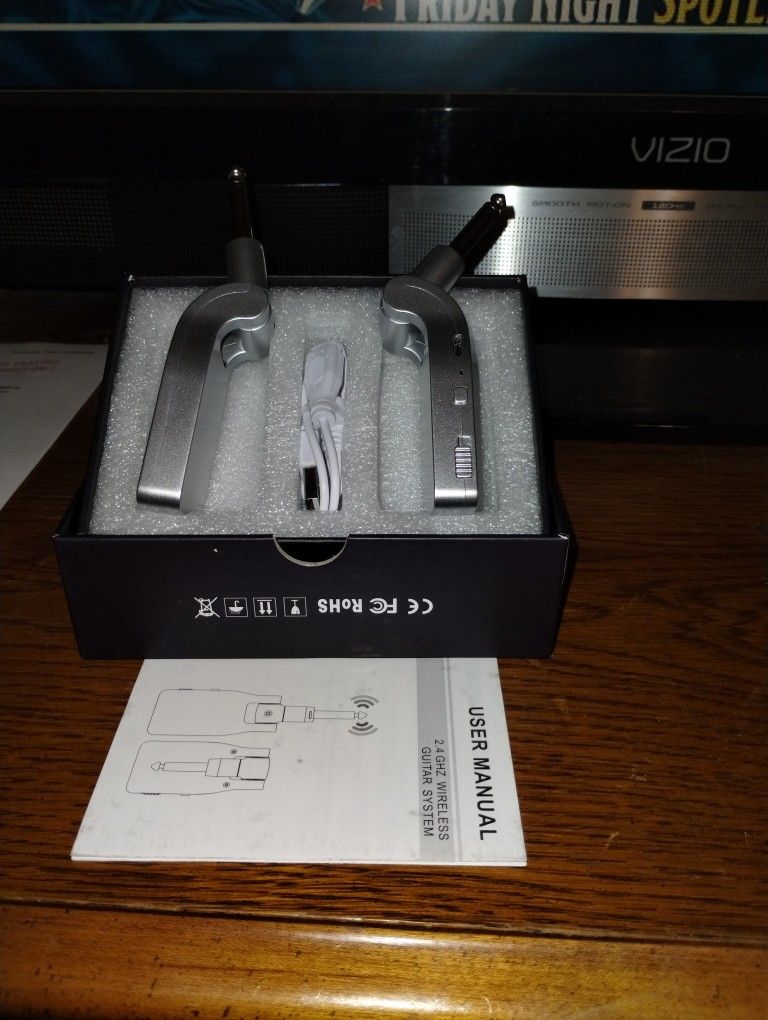 CUVAVE WP-1 2.4G Wireless Guitar Transmitter Receiver USB Rechargeable