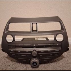 Factory 6 Disc And Radio 