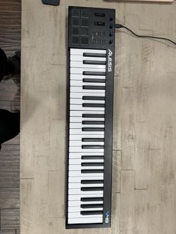 Alesis V49 49-key MIDI controller