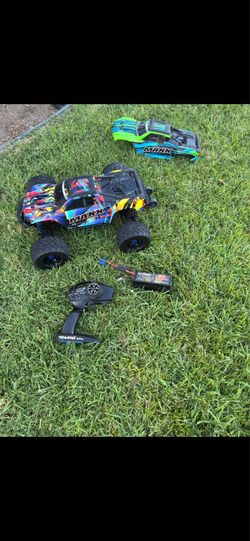 Traxxas Maxx V1 – $300 FIRM