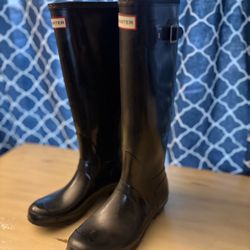 Hunter Rain Boots Women’s Size 8