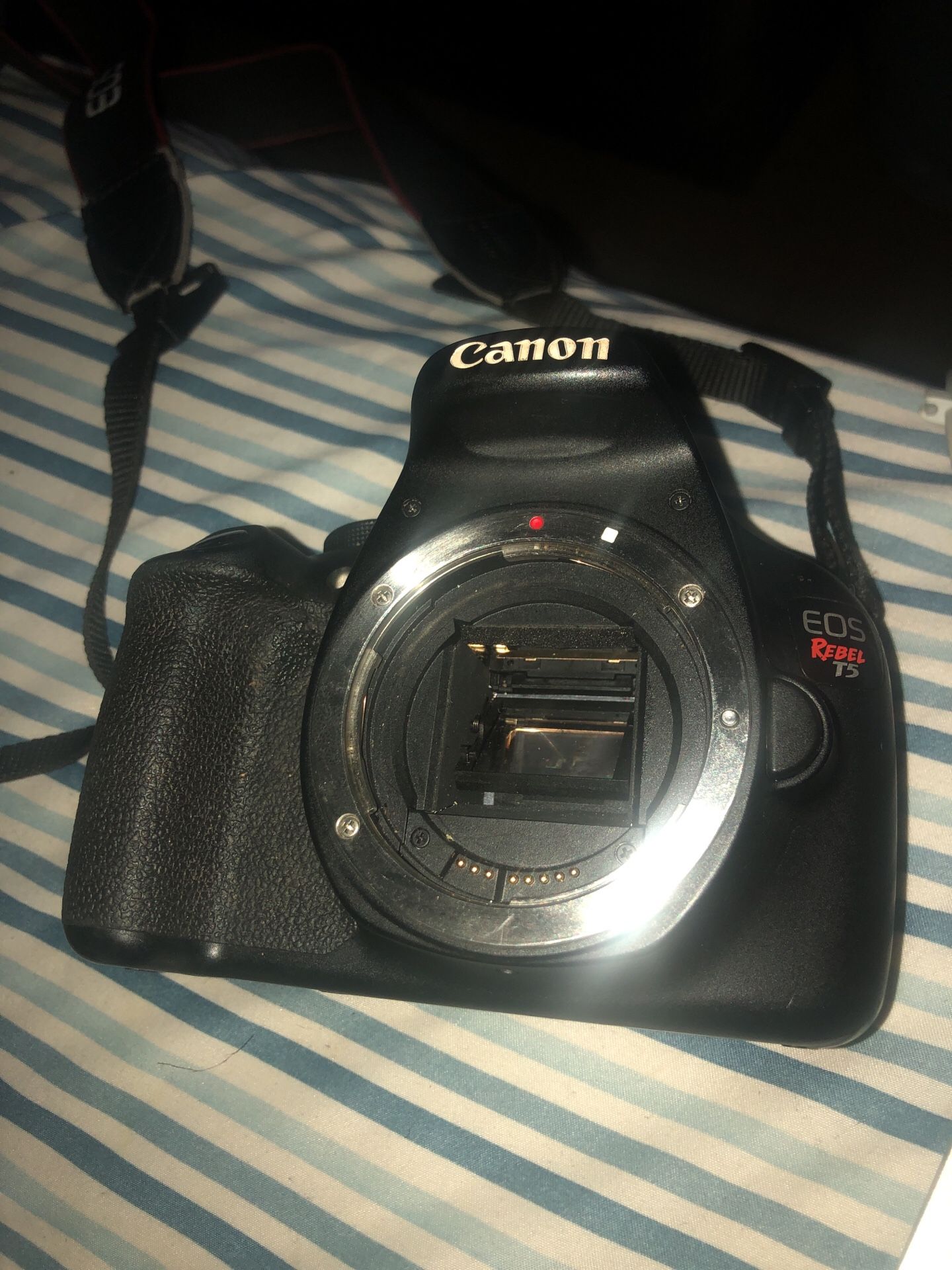 Canon rebel t5 body only