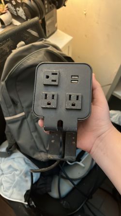 Charger for walls or desks (3 available)