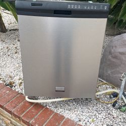 Frigidaire Dishwasher 