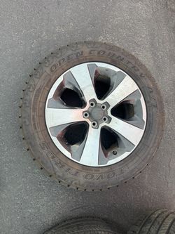 Single (1) Subaru Crosstrek wheels 225 60 17 TOYO OPEN COUNTRY A/T III Tire