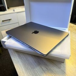 Macbook 14 Pro