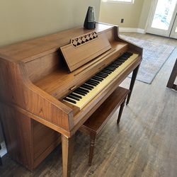 Kohler And Campbell Piano