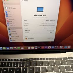 Macbook Pro 2017 2.3GHZ dual Core Intel Core I5 8gb Of Ram  128gb Flash Drive 