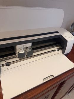 Cricut Maker 3 - White and Rose Gold